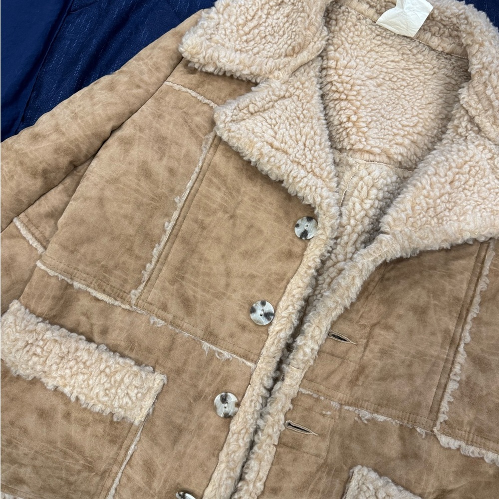 Women's Tan Shearling Coat - Picture 6 of 7